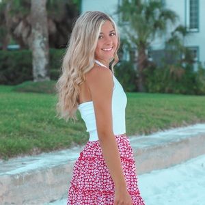 Meet your Posher, Olivia